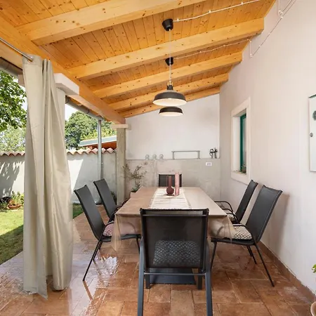 House Eufemia Holiday home *